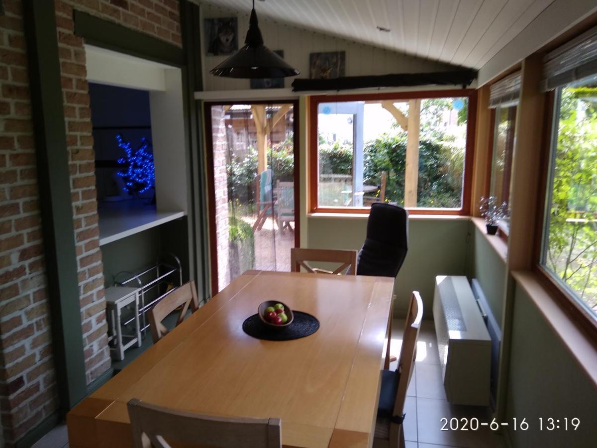 Holiday Home Harmony Brecht Esterno foto